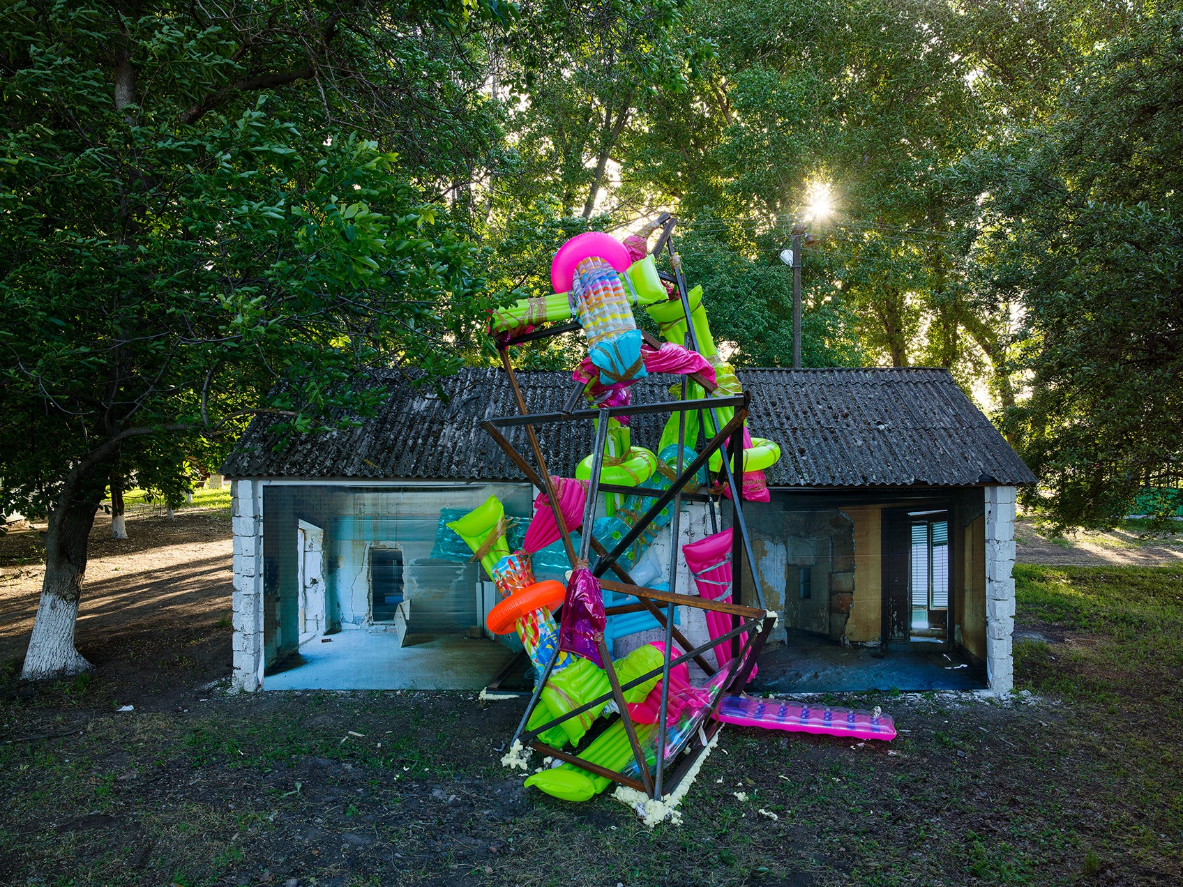 Sergey Sapozhnikov, A Wonderful Day, work 1