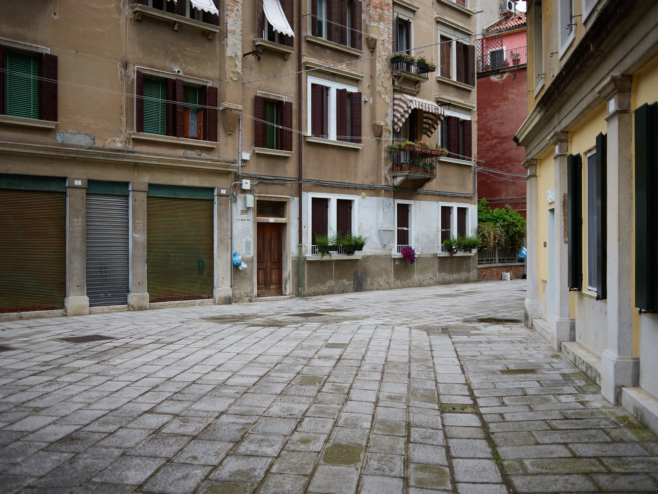 Sergey Sapozhnikov, Senza Titolo, work 18