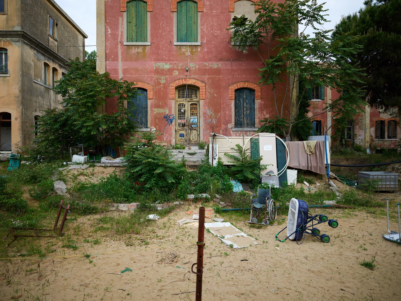 Sergey Sapozhnikov, Senza Titolo, work 27