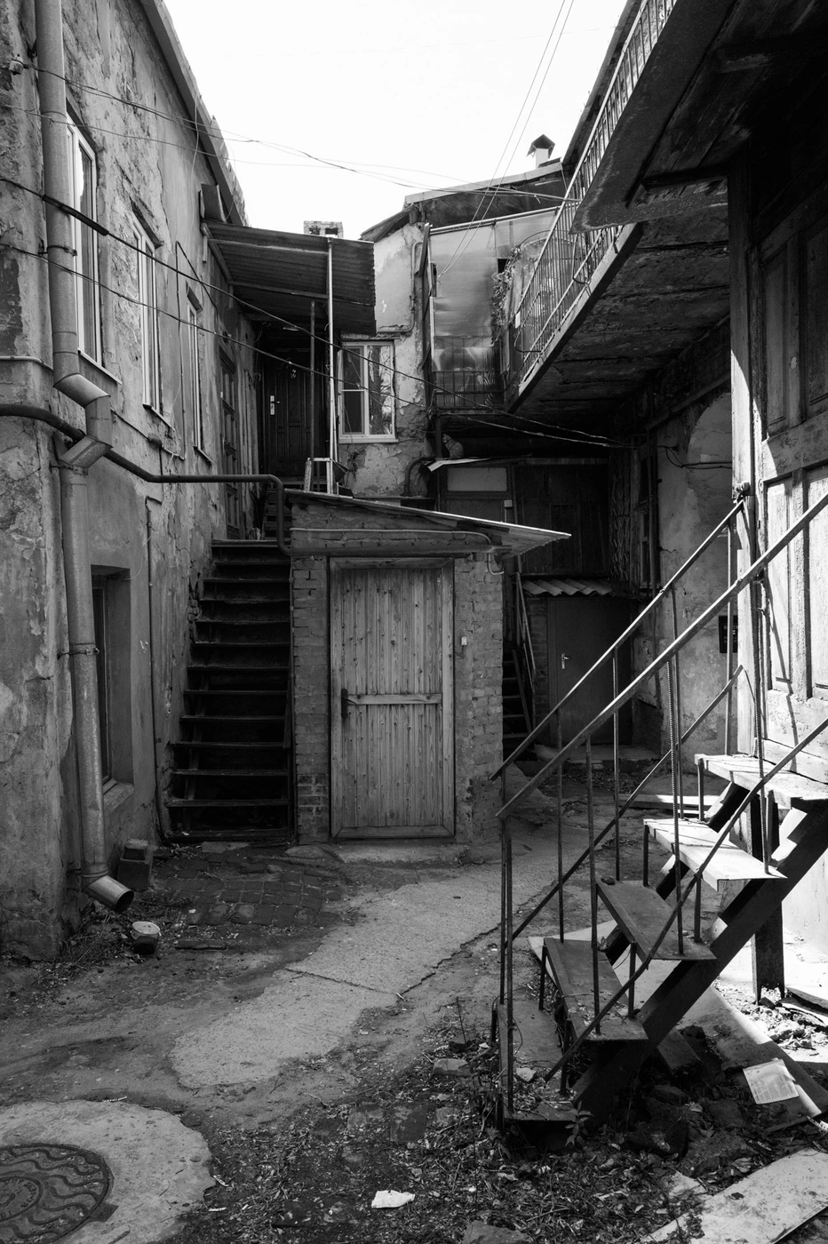 Sergey Sapozhnikov, The City, work 7
