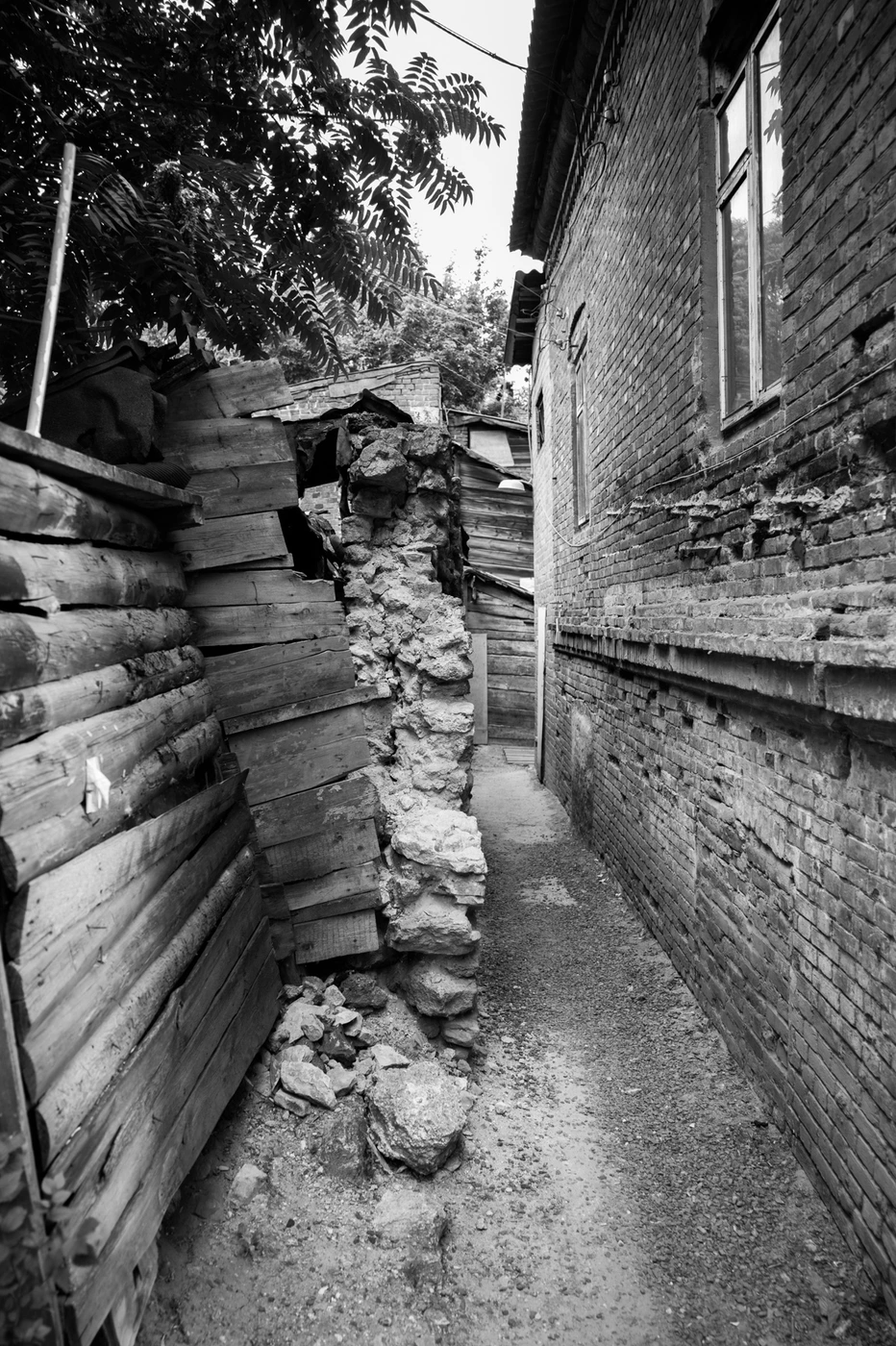 Sergey Sapozhnikov, The City, work 32